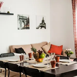 Affittacamere Bhavana Surf House Corralejo
